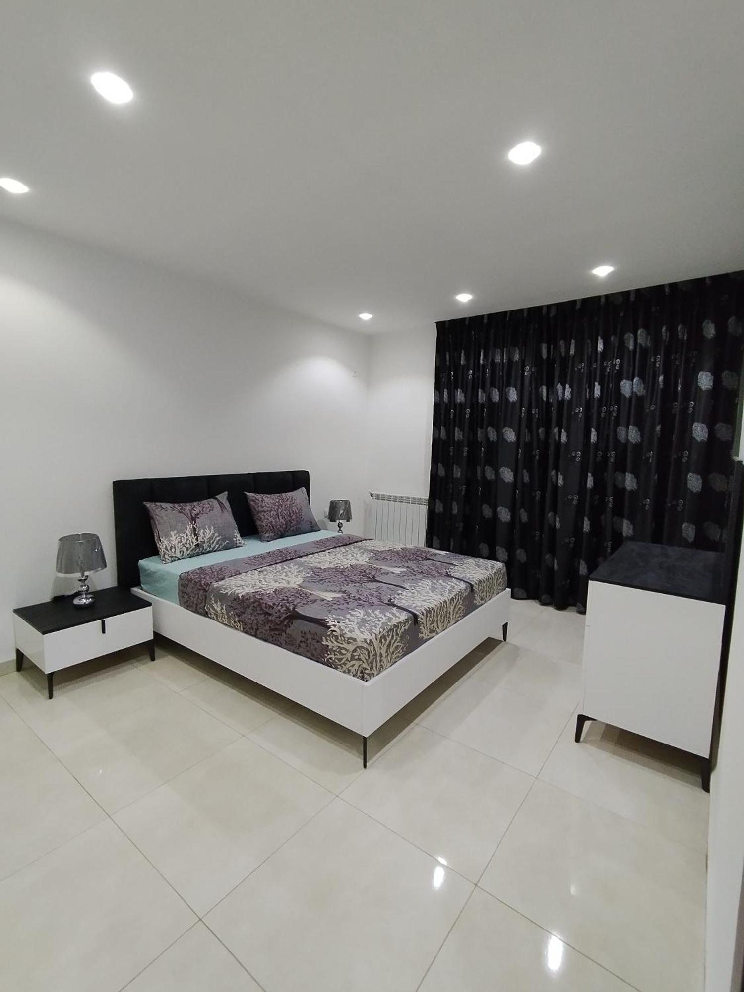 Luxueux Appartement A Tlemcen Buitenkant foto