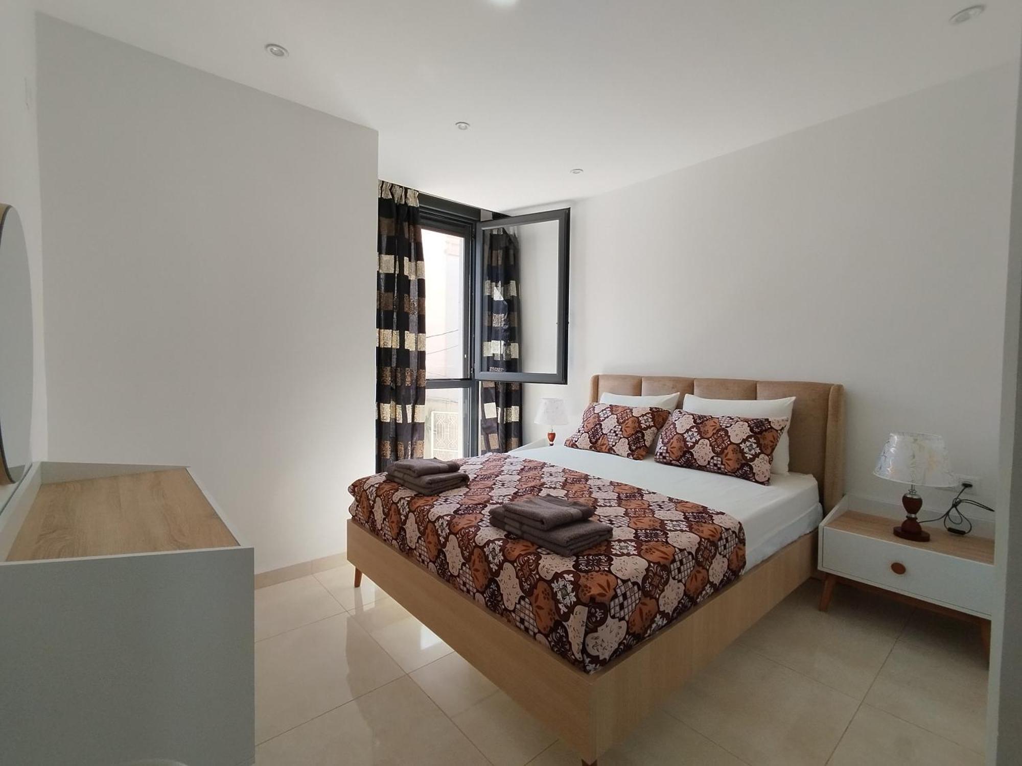 Luxueux Appartement A Tlemcen Buitenkant foto