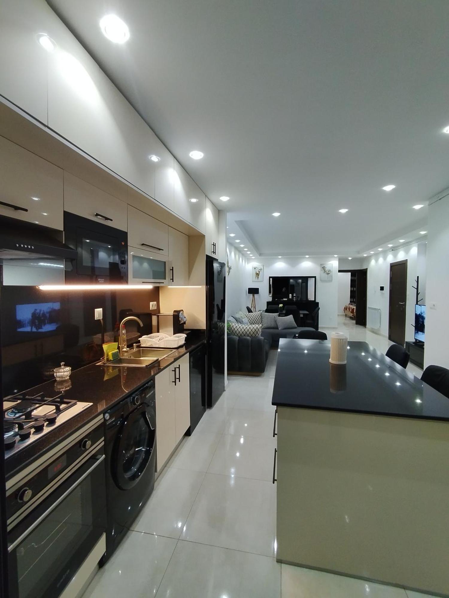 Luxueux Appartement A Tlemcen Buitenkant foto