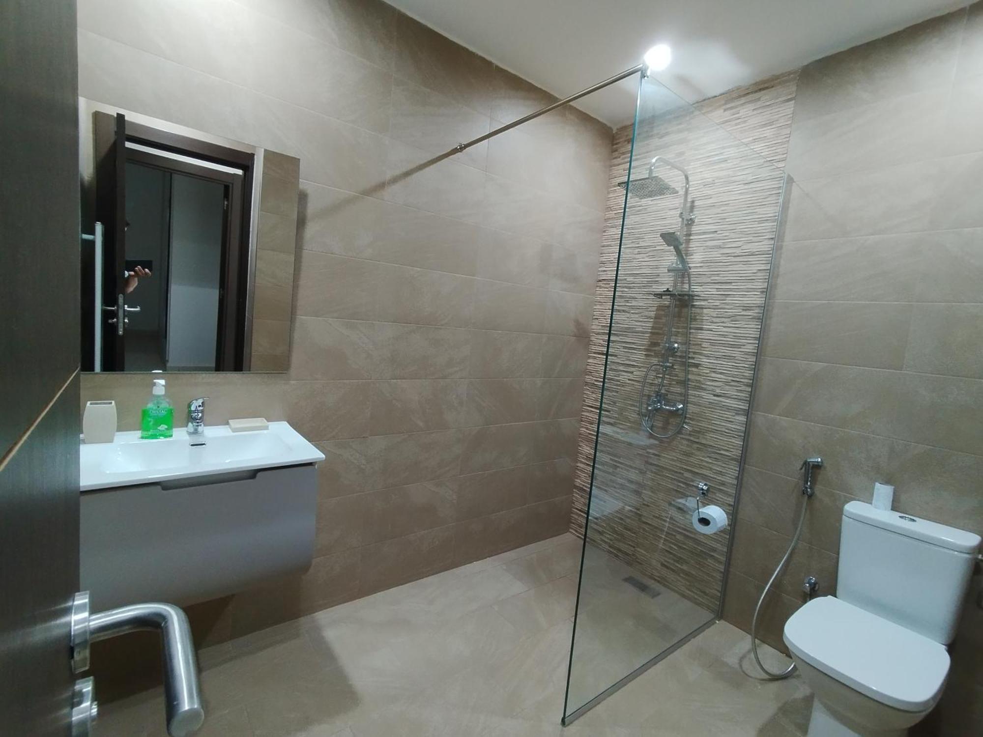 Luxueux Appartement A Tlemcen Buitenkant foto